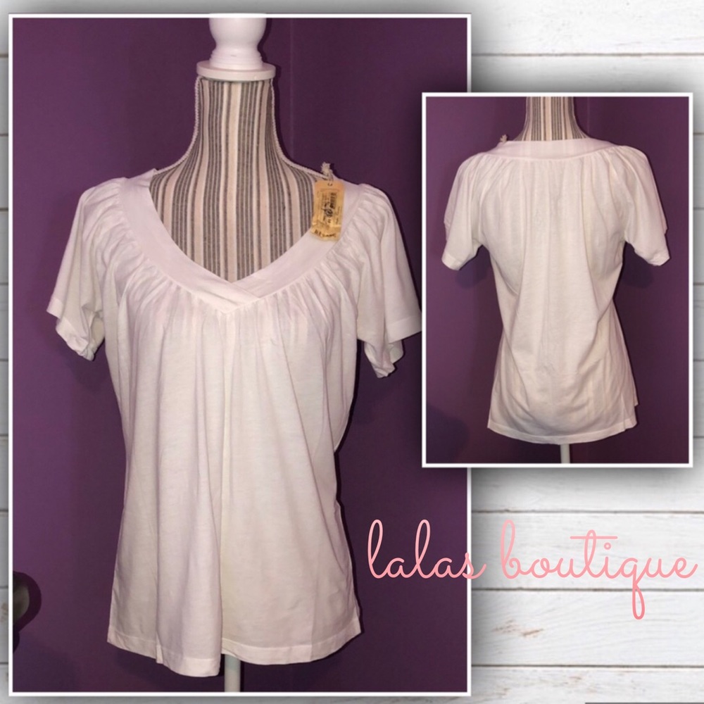 DA-NANG V-NECK COTTON T-SHIRT
